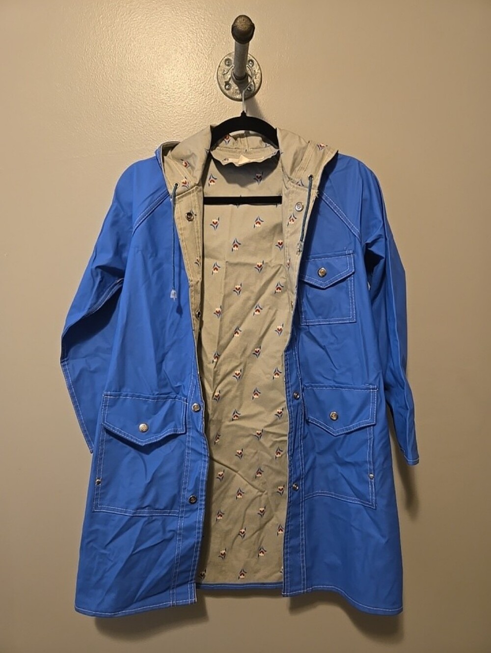 Vintage Raindrops Childrens Rain Coat Jacket PVC Hooded Sz. 10/M Blue W/Flowers